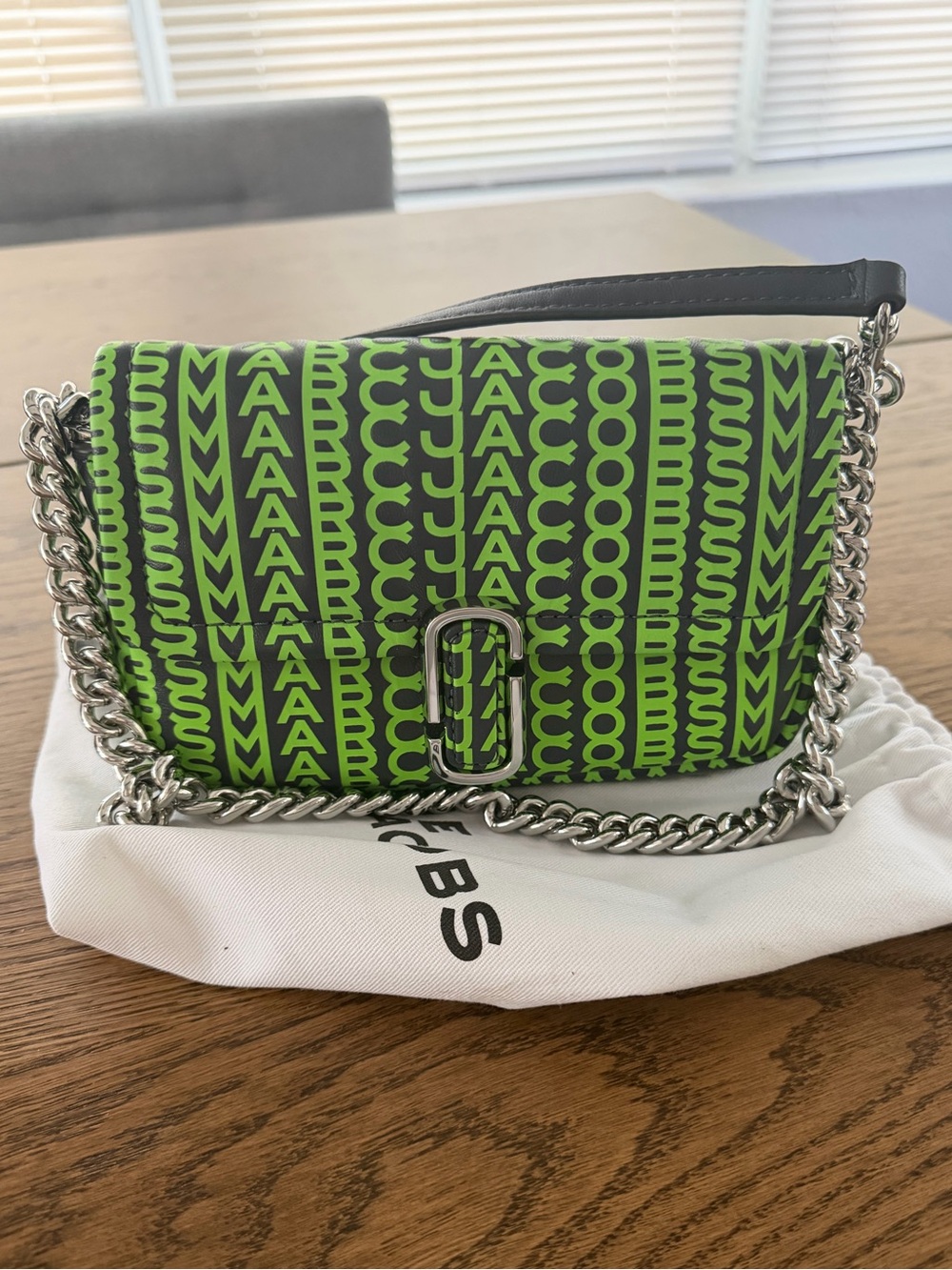 Marc Jacobs Snapshot Chain Shoulder Bag - Neon Green/Black